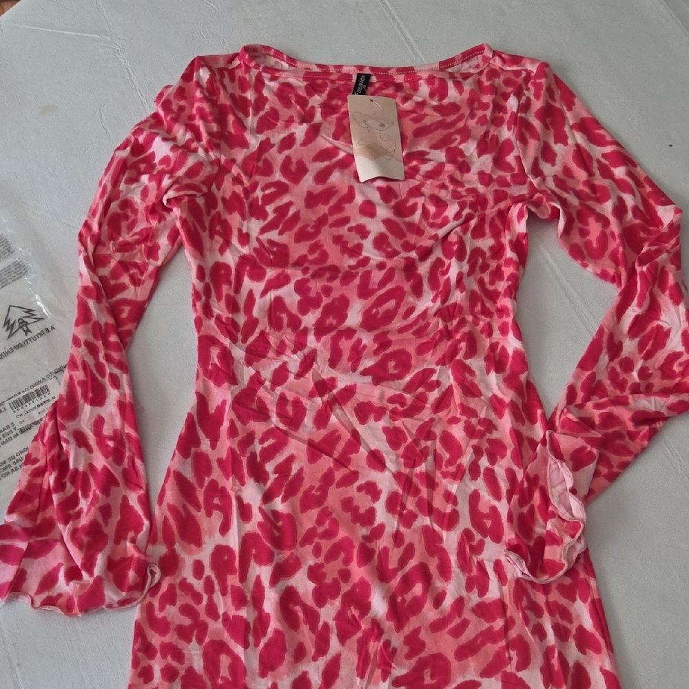 Pink Leopard Print Long Sleeve Dress
